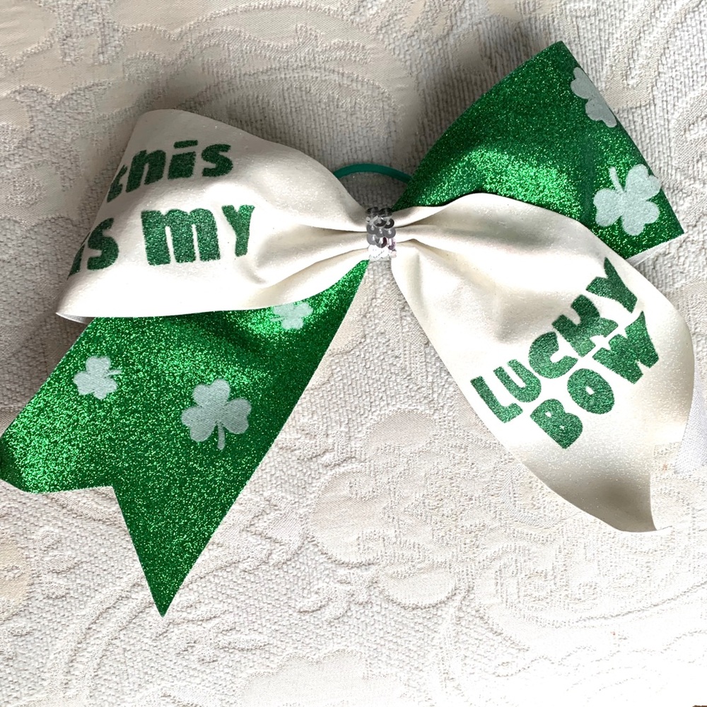 Shamrock “This Is My Lucky Bow” Green Cheer Bow.